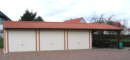 Reihengaragen Heidelberg mit Carportanbau